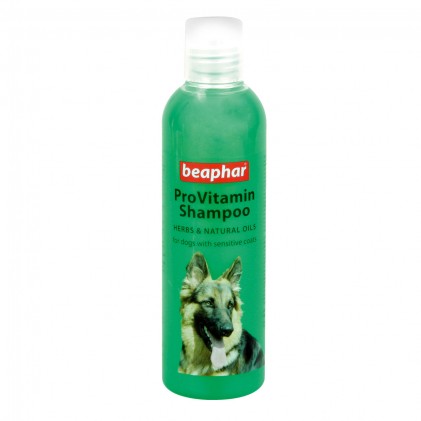 Beaphar ProVitamin Shampoo Herbs&Natural Oils Провитаминный шампунь для собак с чувствительной кожей