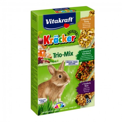 Vitakraft Kracker Trio Mix Лакомства для кроликов 3в1 с овощами орехами и попкорном